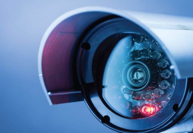Güvenliğiniz İçin Güvenlik Kamerası Sistemleri